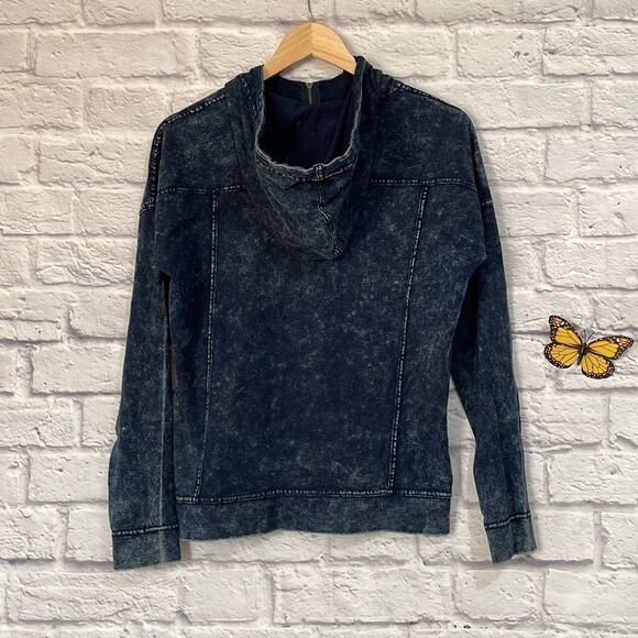 SILVER Jeans Long Sleeve Quarter Zip Distressed Denim Pullover Size Medium - Picture 5 of 10